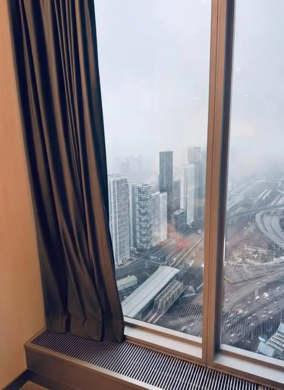 Апартаменты с видом на башни Москва-Сити — фото