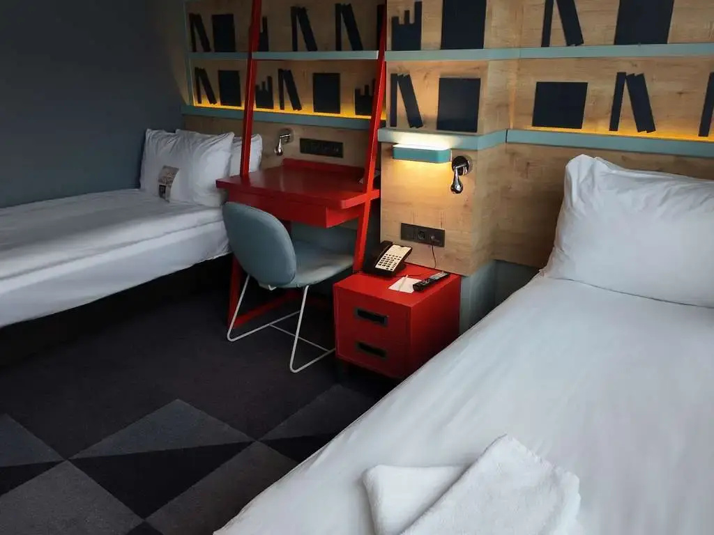 Standard Double room (twin beds)