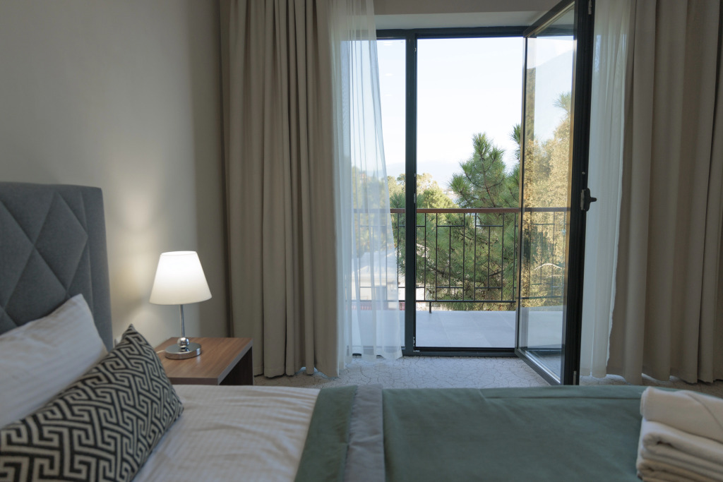 Двухместный номер Стандарт с красивым видом из окна двуспальная кровать в Нарт