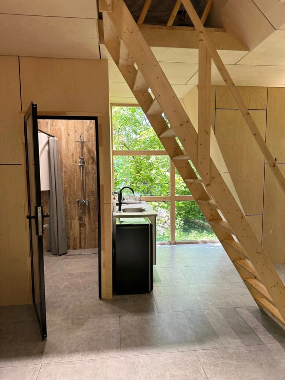 Четырёхместный коттедж с красивым видом из окна в Koban Spa Resort