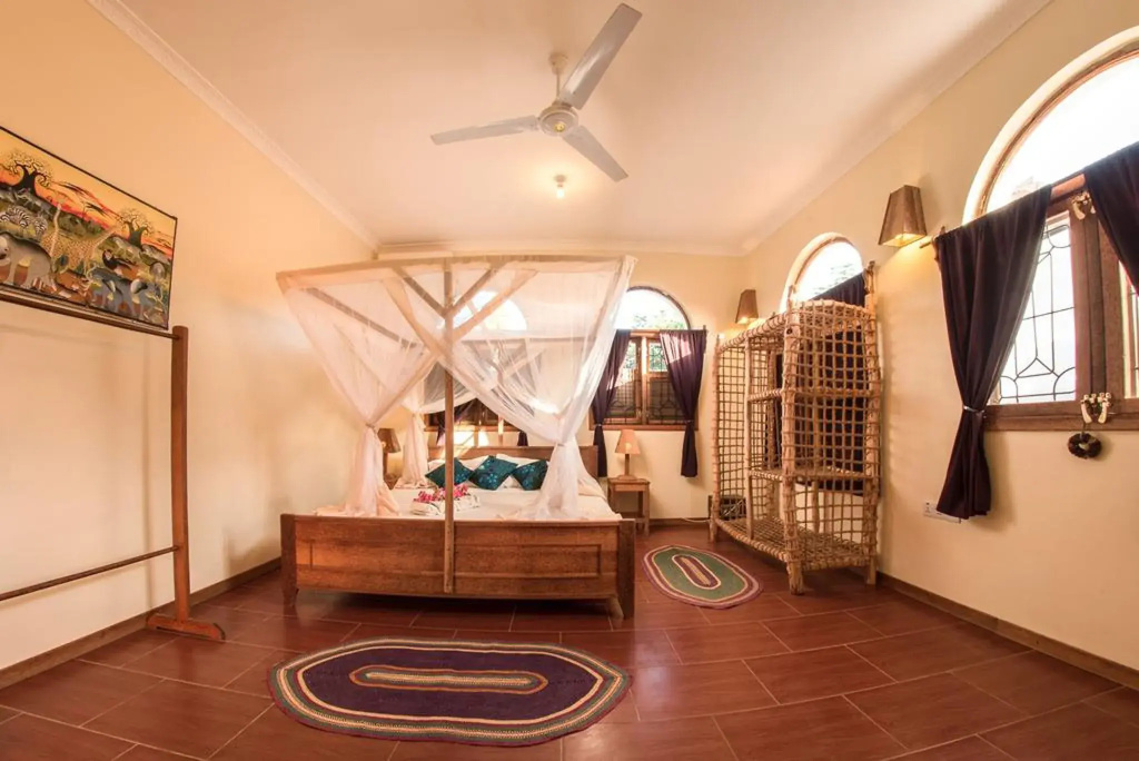 Standard Double room with balcony and with view (full double bed)