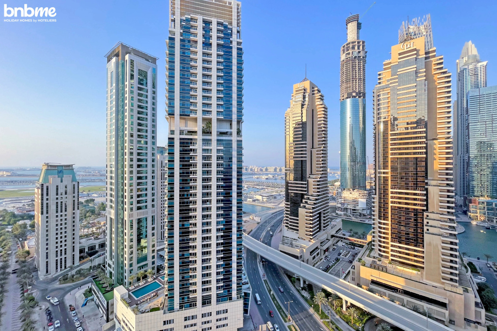 Апартаменты Luxury Penthouse with Marina and Sea Views|bnbme-2301 — фото
