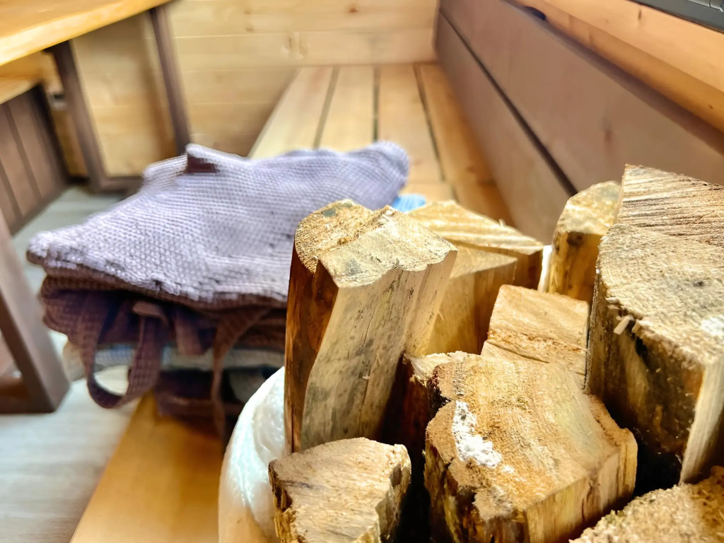 Двухместный коттедж двуспальная кровать в Rai Village