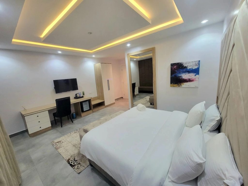 Comfort room