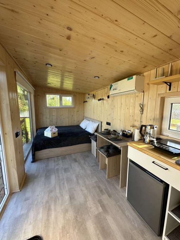 Двухместный номер Standard двуспальная кровать в Gorkiy Village