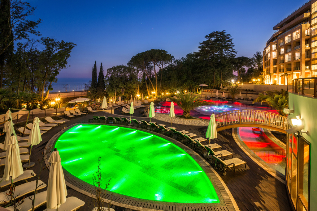 Отель Swissôtel Resort Sochi Kamelia — фото