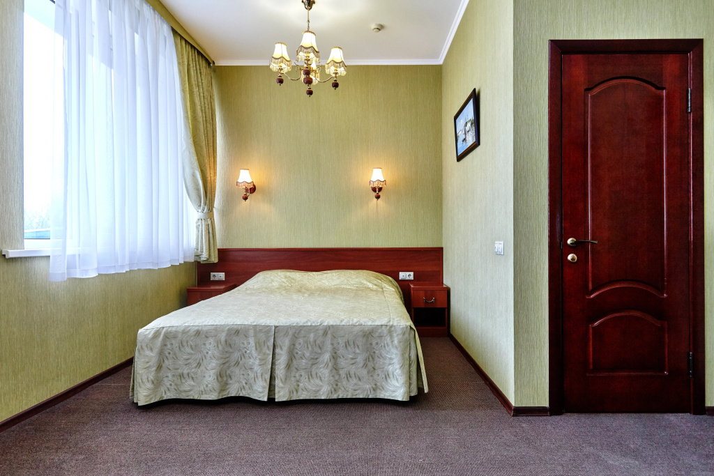 Standard Double room with view (full double bed)