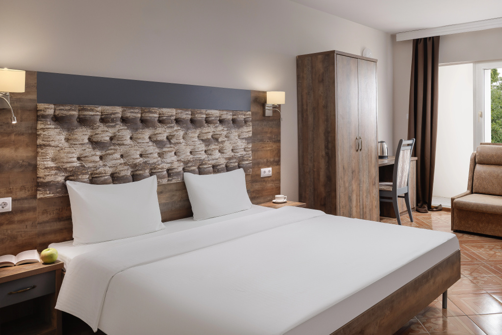 Superior Double Family room (full double bed)