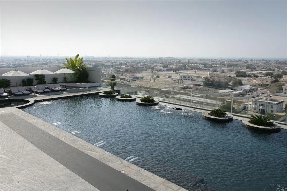 The Tower Plaza Hotel Dubai - 3