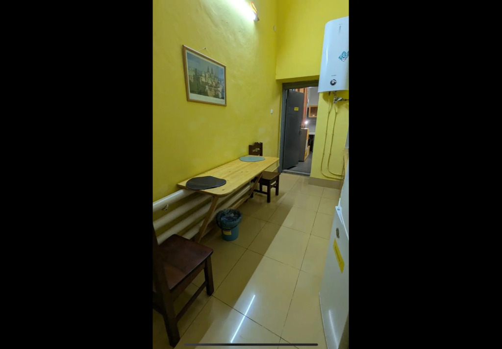 Кровать в общем номере в Облако