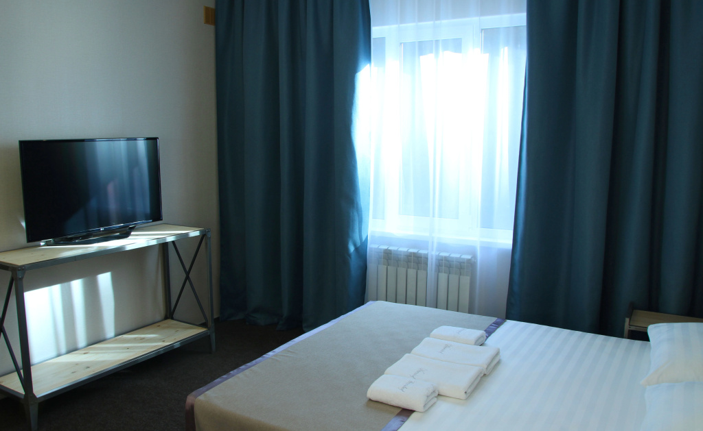 VEZENDORF HOTEL photo 2