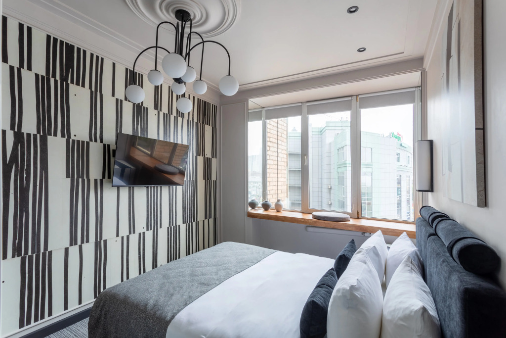 Select Hotel, Artem gorsovet