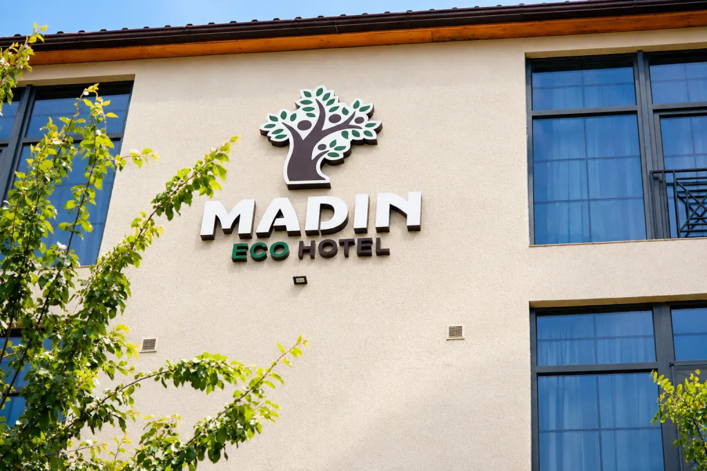 Madin Eco Hotel