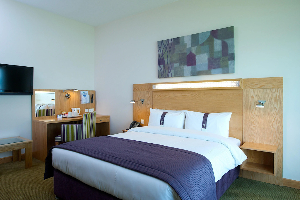 Holiday Inn Express Dubai Airport, an IHG Hotel — фото