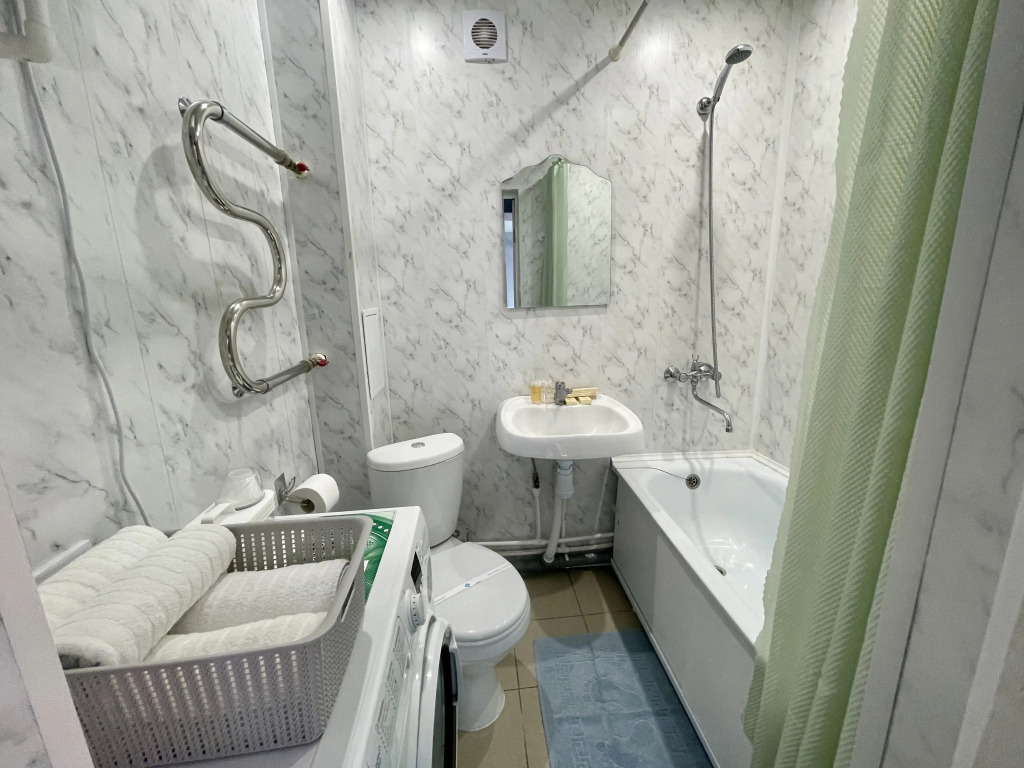 Квартира с видом на сопку с телевышкой На Сутки - фото 6