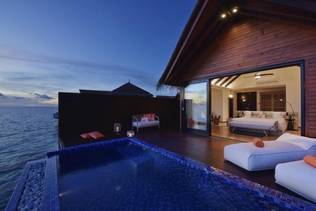 Grand Park  Kodhipparu Maldives