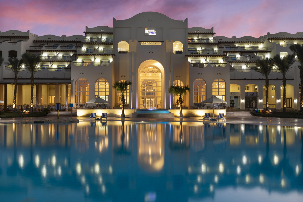 Royal Lagoons Resort & Aqua Park Families and Couples ONLY — фото