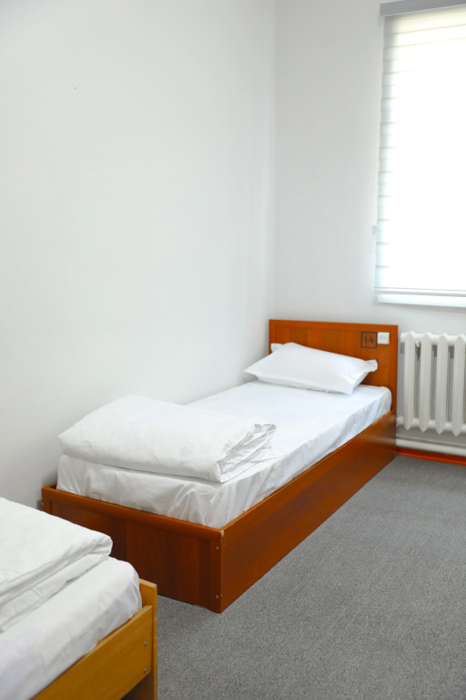 Кровать в общем номере (мужской номер) в Yassi Hostel