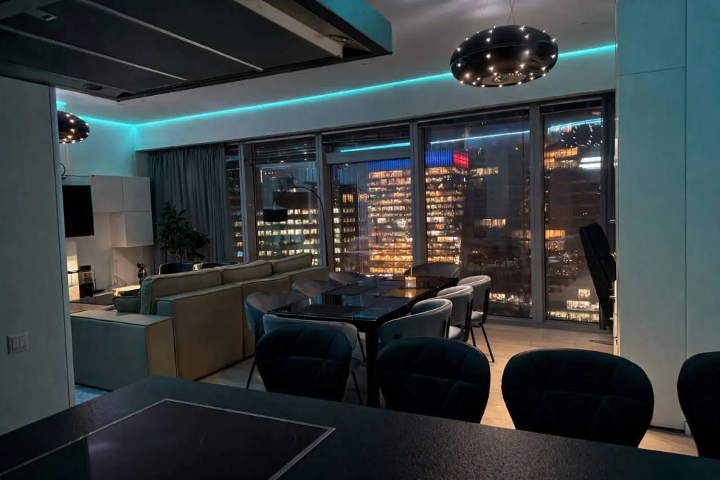 Апартаменты Sky City Moscow 51 Этаж с Видом на Башни