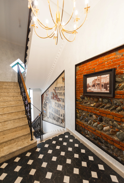 Lobby & Reception