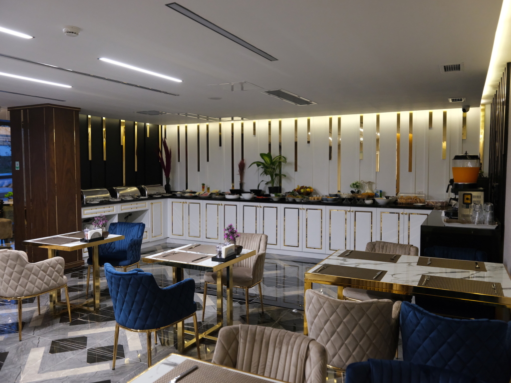 Отель Operla Airport Hotels Trademark Collection By Wyndham (By Ostrovok