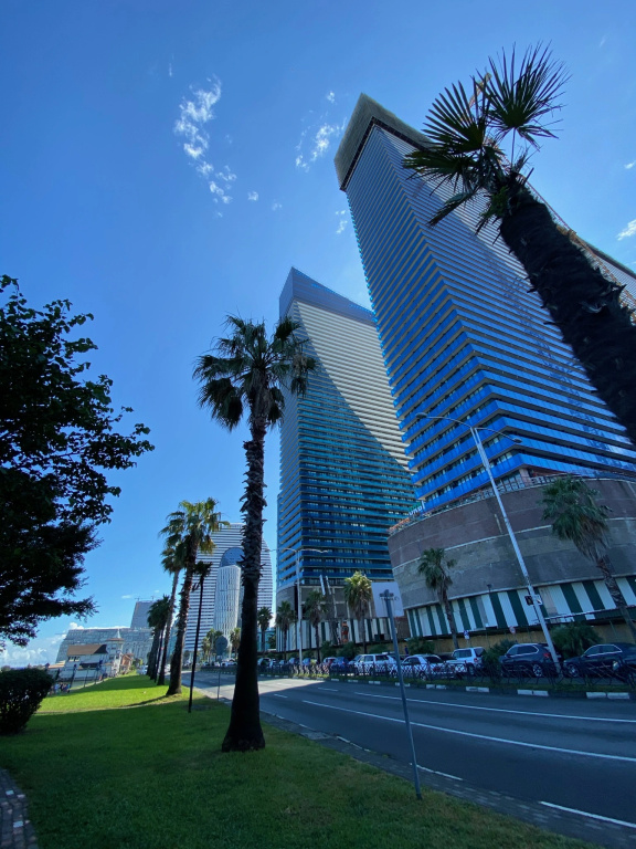 Апарт-отель Batumi Orbi City lux apartments 5* — фото