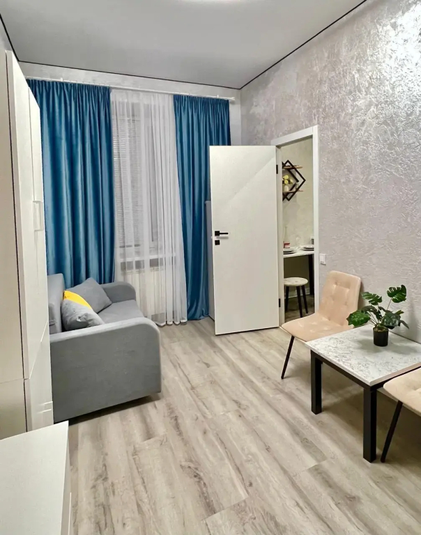 Квартира Просторная 2-к., 3 кровати - фото 3