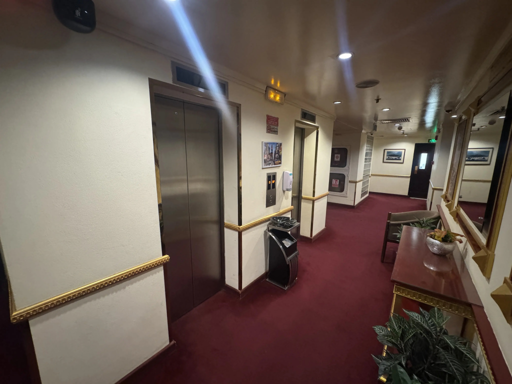 Hotel photo 11