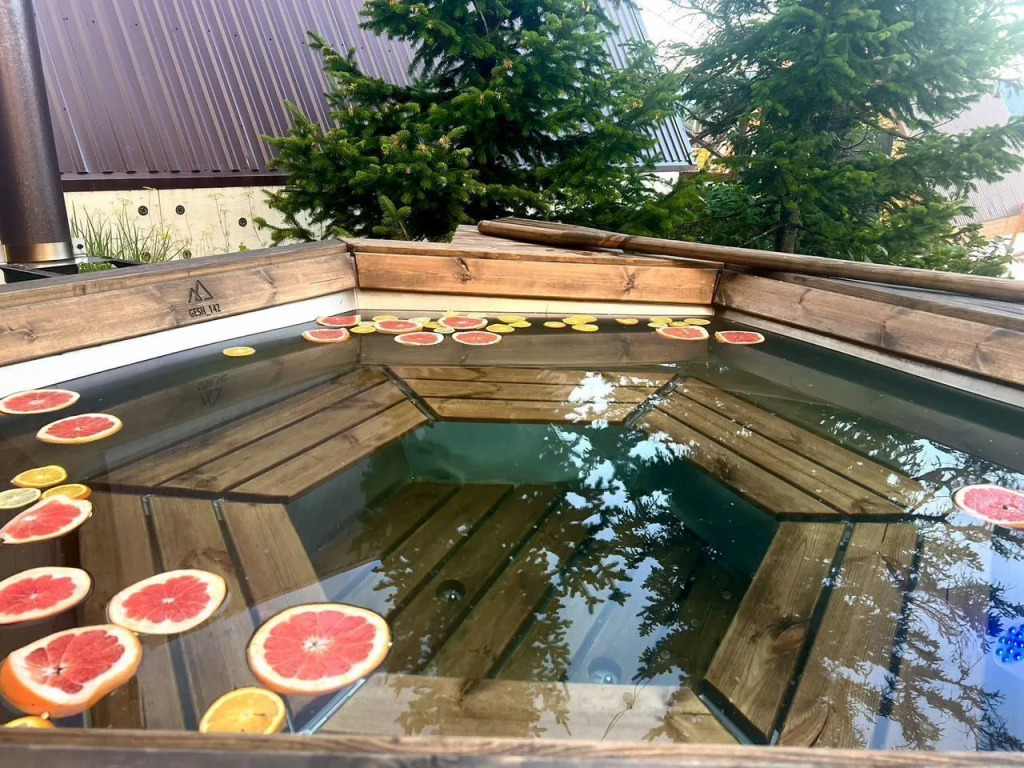 Коттедж в Gesh142