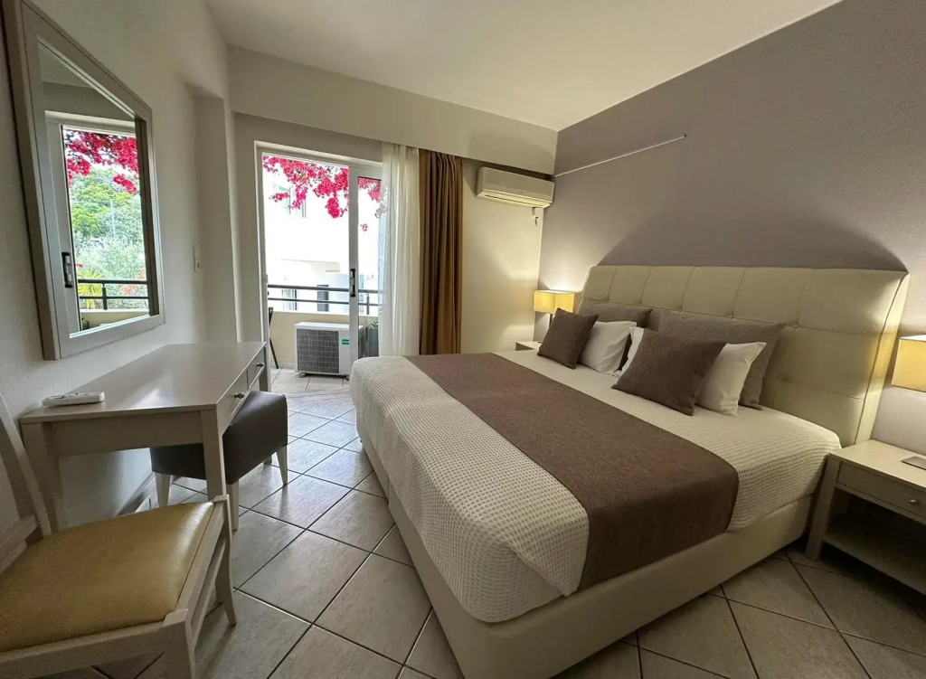 Faedra Beach Resort - Chambres
