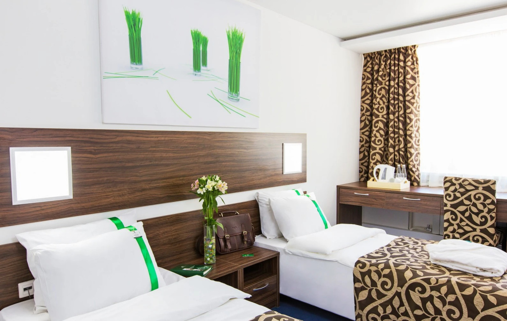 President Hotel Room Type - Business Double Attic room with park view twin beds