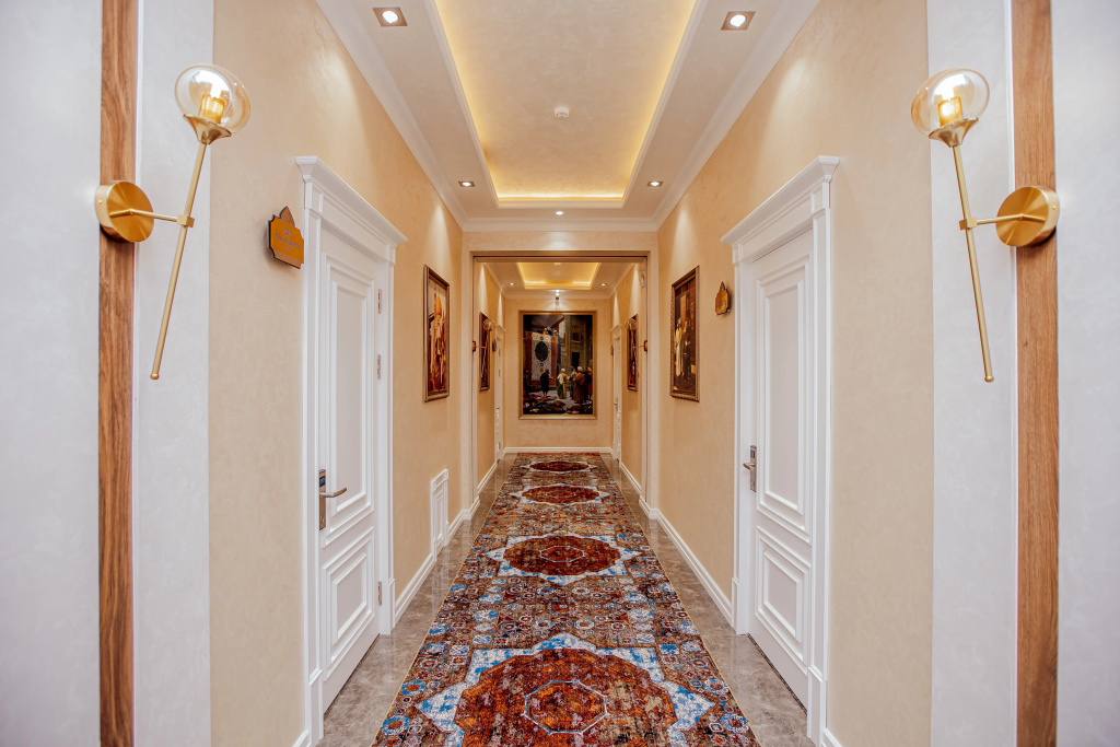 Silk Road Empire Hotel — фото