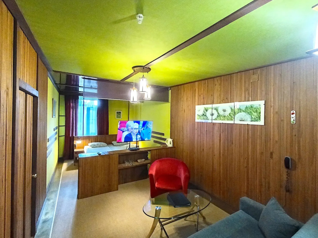Vanilla Double Suite with view (twin beds)