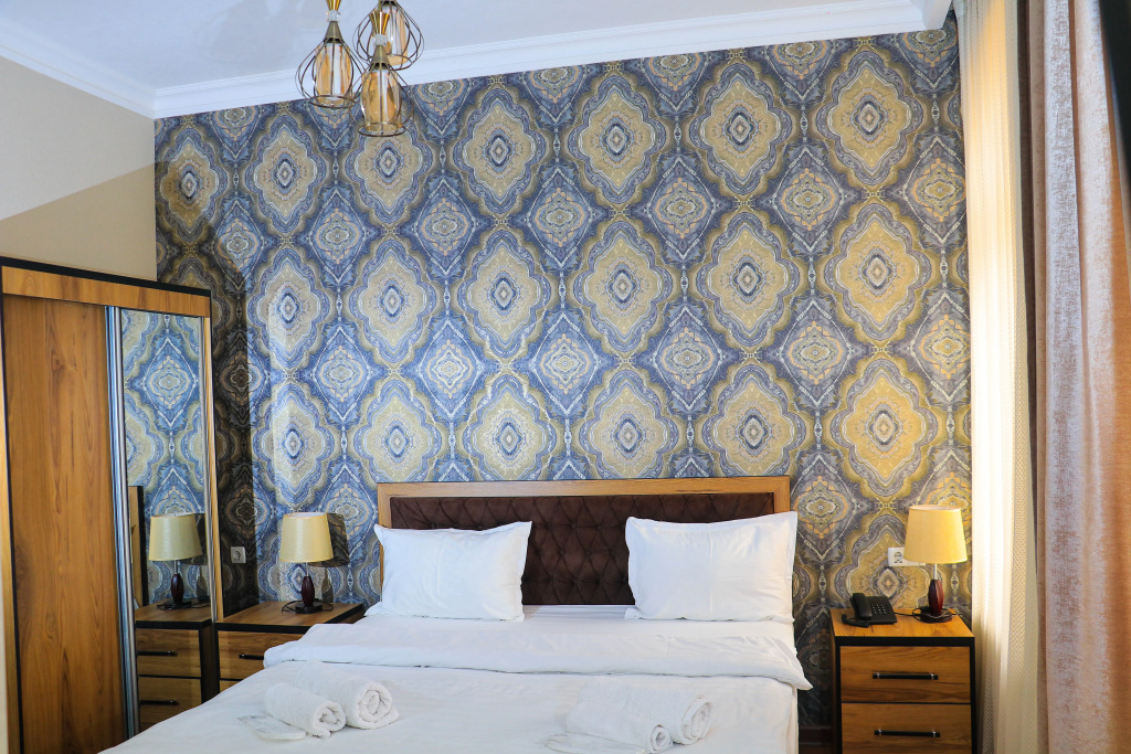 Standard Double room with balcony (full double bed)