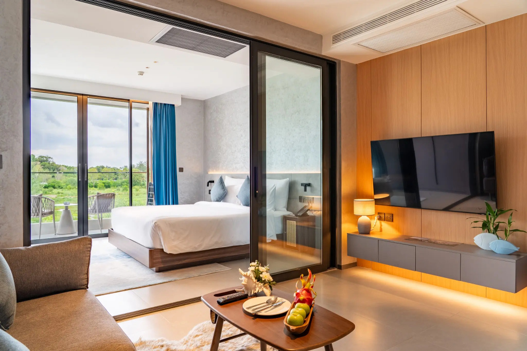Premier Family Quadruple room with balcony and with garden view