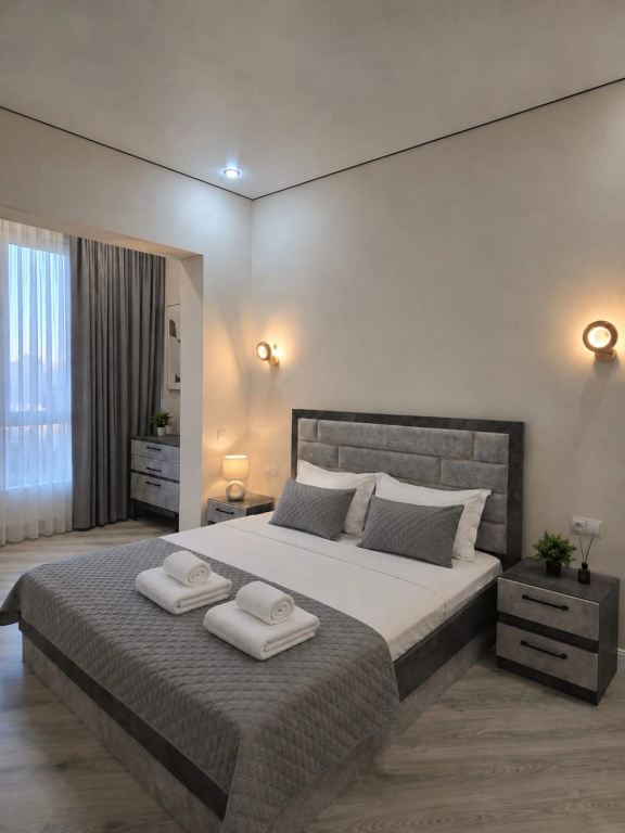 Panoramnye Apartamenty V Comfort City S Vidom Na Gory Flat