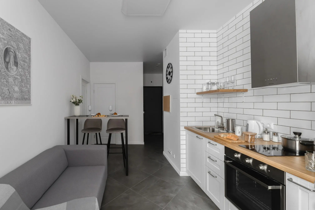 Отель Апартаменты SMART LOFTS | Silver | С отдельной спальней в ЖК бизнес-класса у метро в Москве