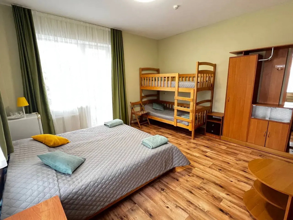Standard Quadruple Family room with balcony