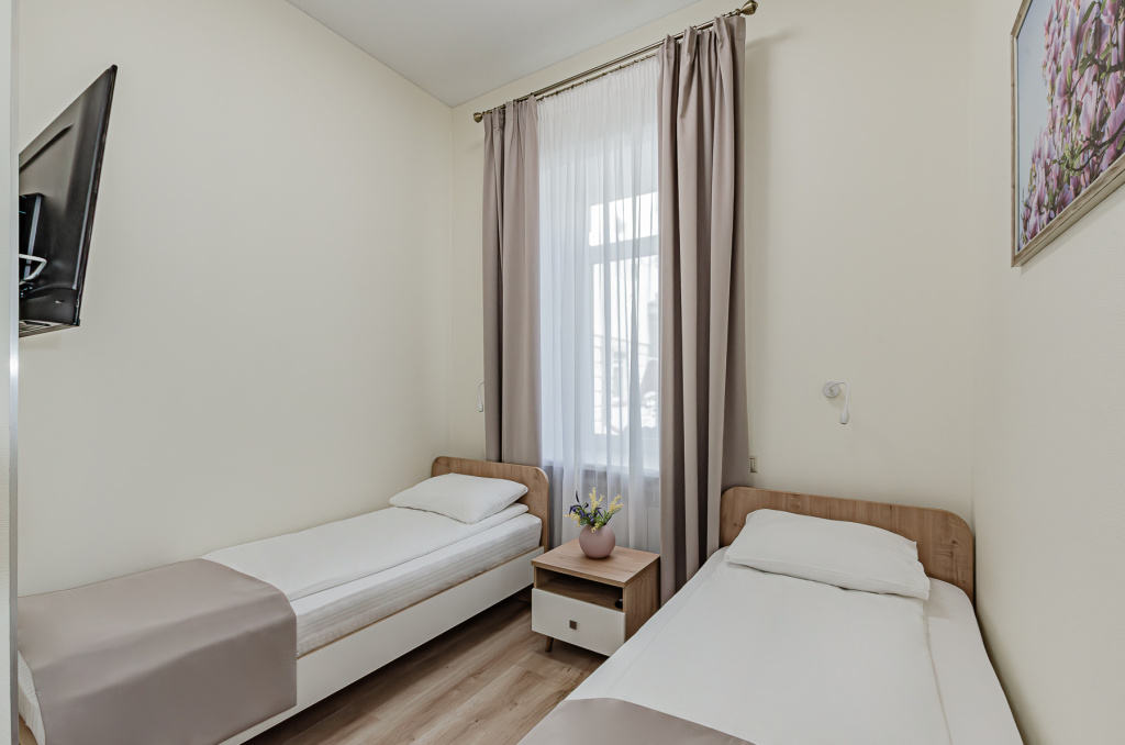 Nikolay Gogol Mini-Hotel Room Type - Standard Double room twin beds