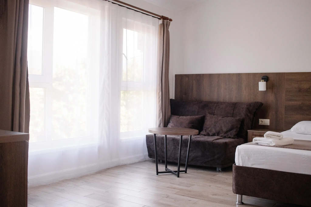Deluxe Triple room with view