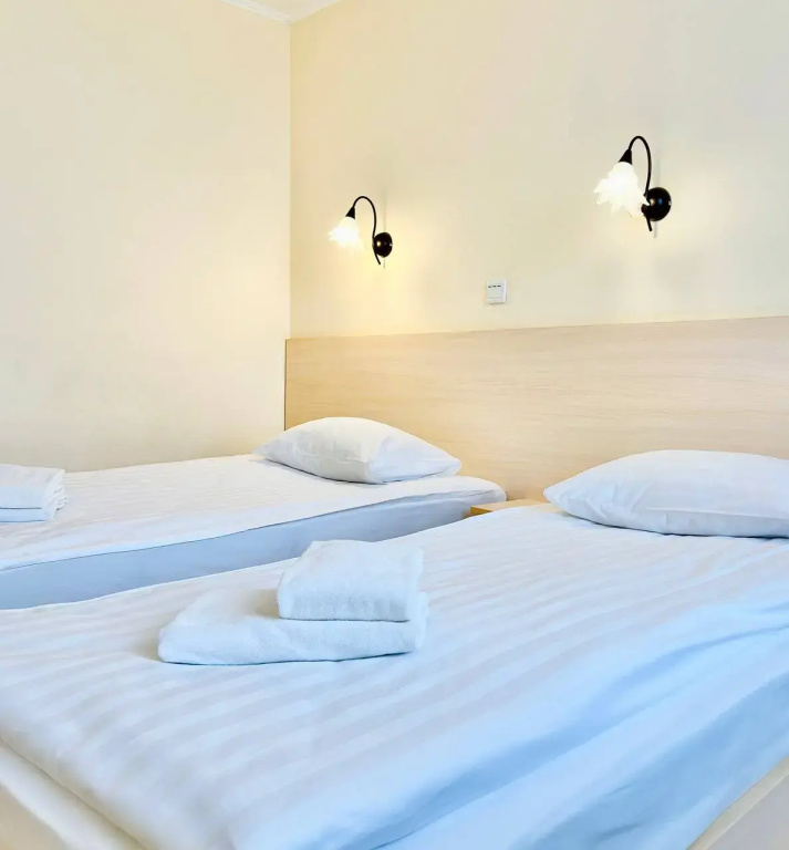 Don Kihot Hotel Room Type - Double room first category with city view twin beds