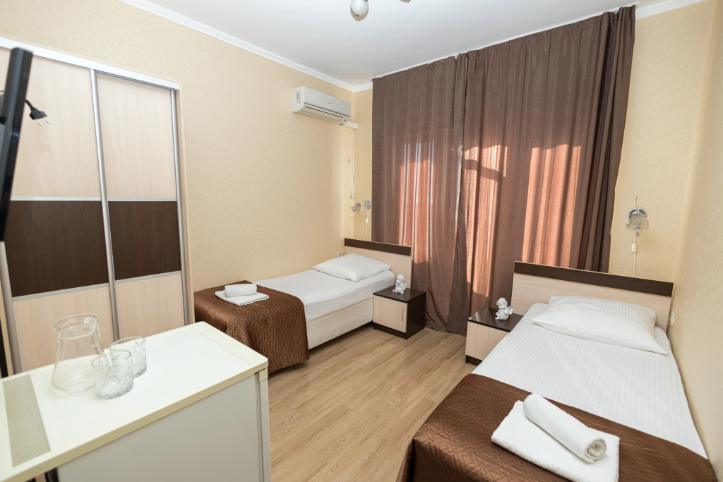 Comfort Double room (full double bed)