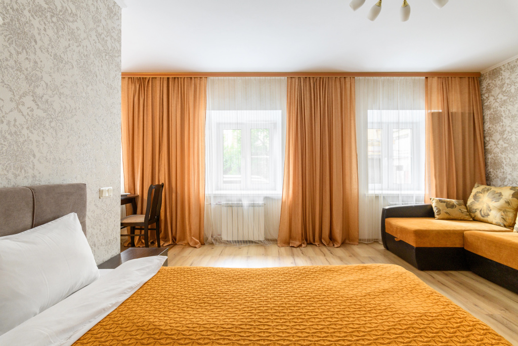 Апартаменты Sergeew Apartments Просторный на Набережной — фото
