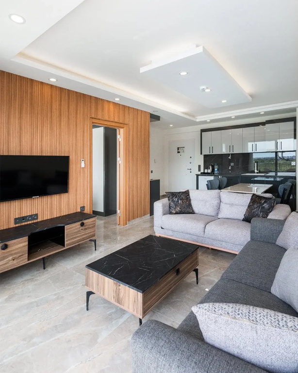 Suite with balcony and with city view