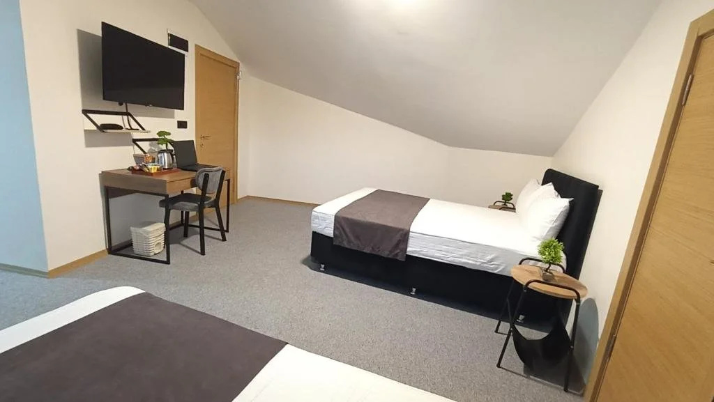 Отель New Garden Airport Hotel İstanbul в Арнавуткёе