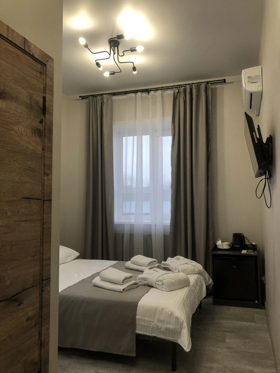 Standard Double room (full double bed)