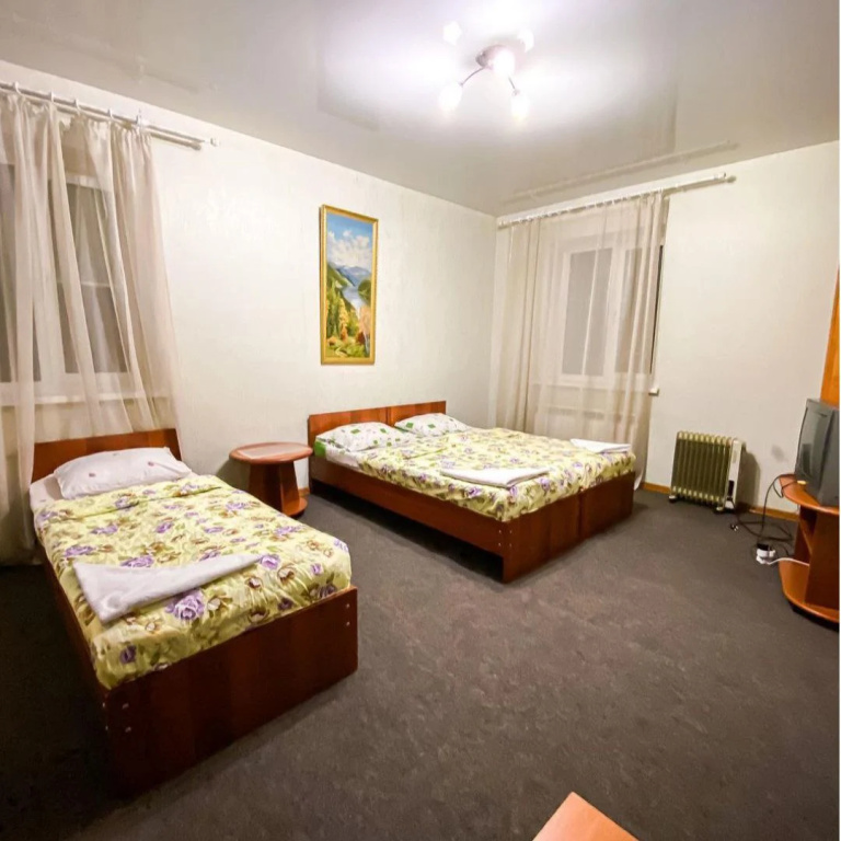 Economy room