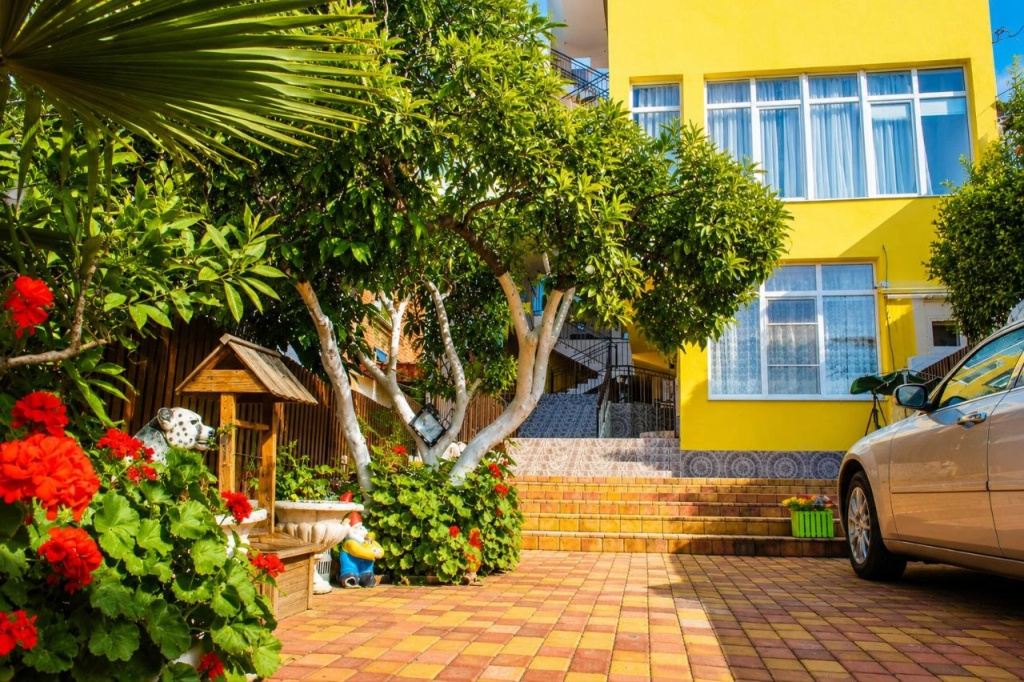 Hotel Anna Sariya