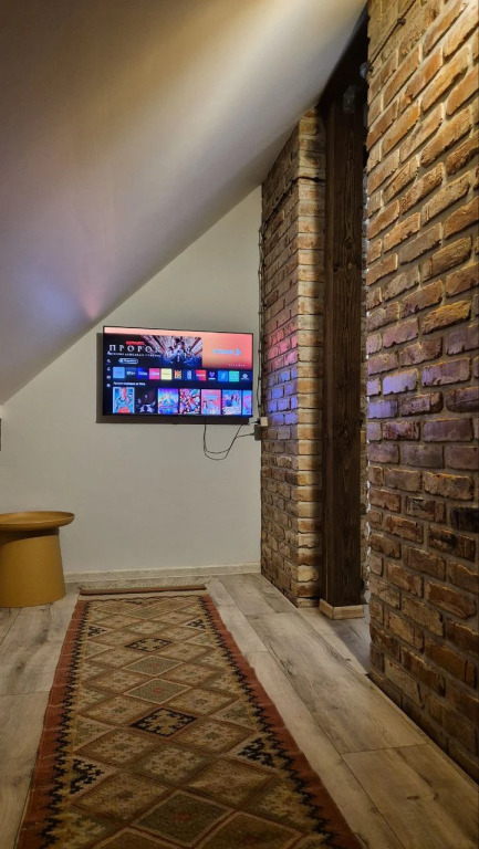 Двухместный полулюкс Мансарда двуспальная кровать в География