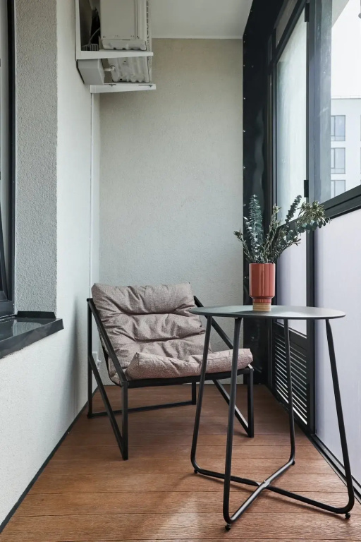 Apartment MyHomeYourHome на Бульваре Головнина 4 — фото